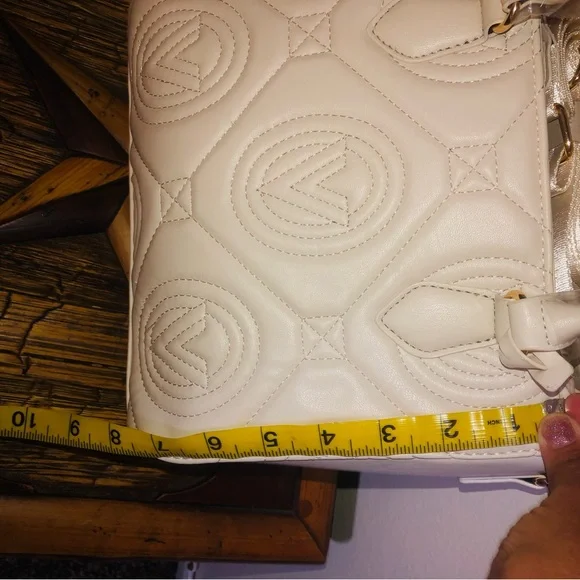 Valentino Orlandi Quilted Cream Mini Bag - Picture 12 of 14